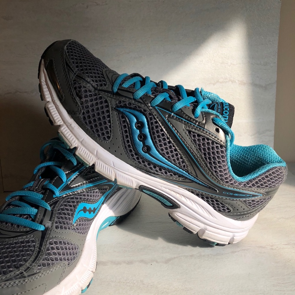 Saucony Cohesion Gray Blue Running Shoes Women 9.5